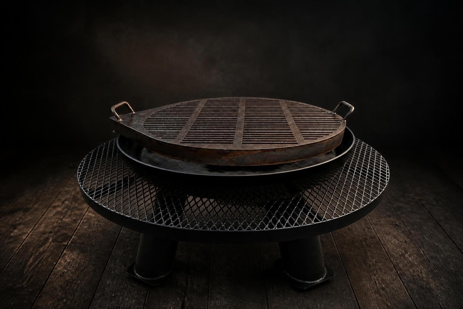 HB Standard Dish steel fire pit with grill grate and round mesh shelf